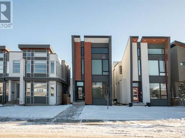 2222 33 Street SW Calgary Alberta