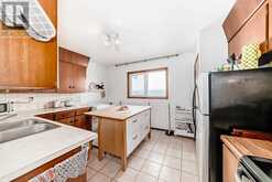 2842 41 Street SW Calgary