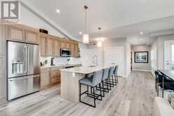 401, 810 7th Canmore