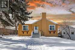 1623 Summit Street SW Calgary