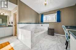 1154 Varsity Estates Drive NW Calgary