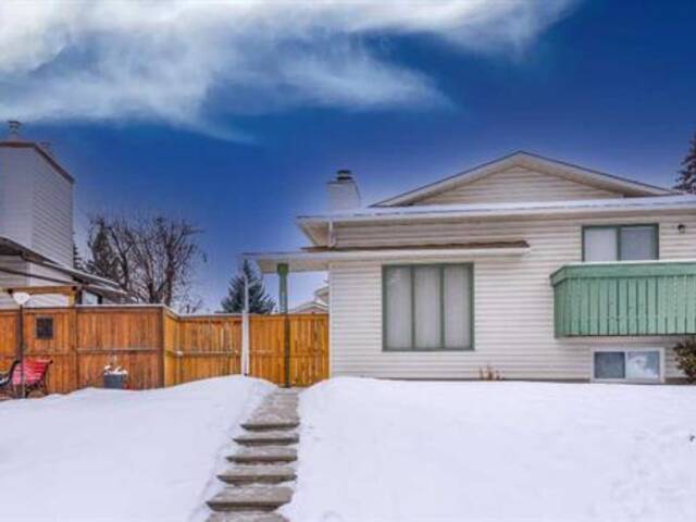 252 Cedarwood Road SW Calgary