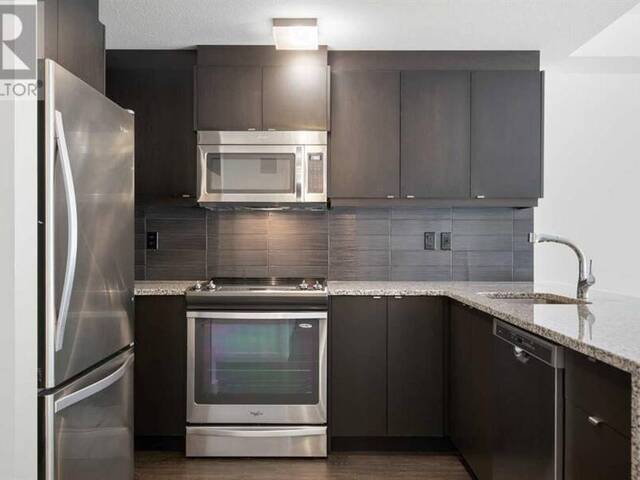 102, 45 Aspenmont Heights SW Calgary