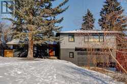 808 48 Avenue SW Calgary