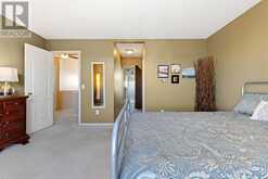 98 Douglas Glen Green SE Calgary