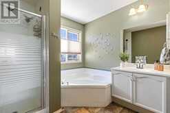 98 Douglas Glen Green SE Calgary