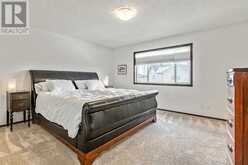 266 Everoak Drive SW Calgary