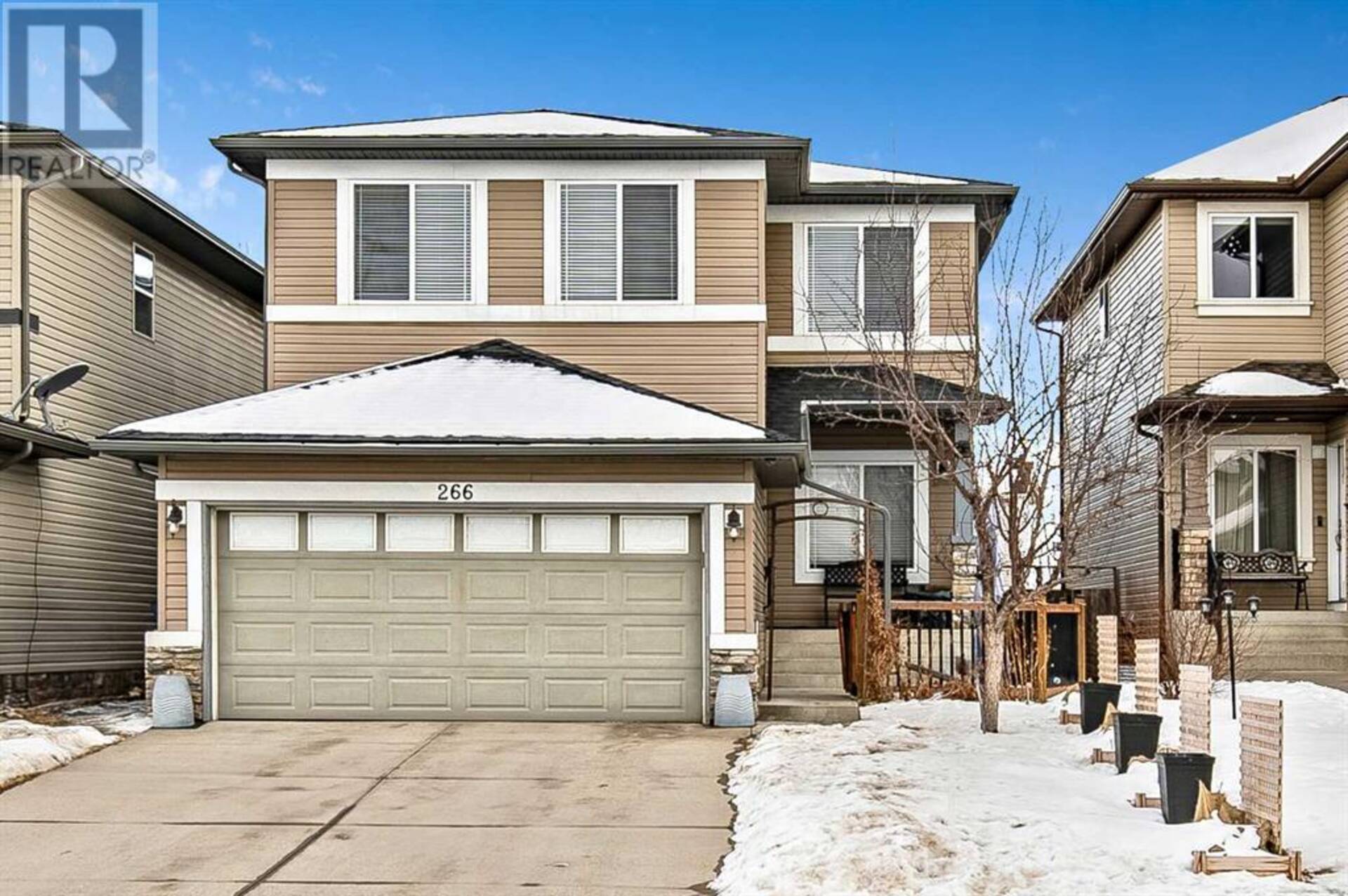 266 Everoak Drive SW Calgary