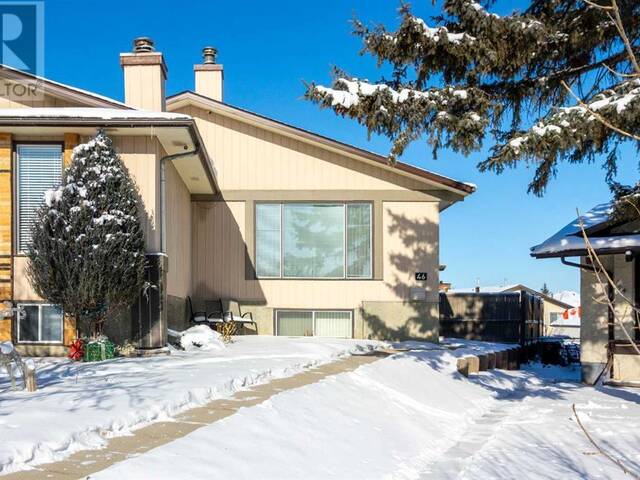 46 Berkley Close NW Calgary