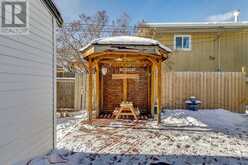 2105 Westmount Road NW Calgary