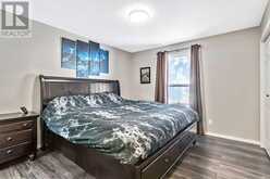 807 9 Avenue SE High River