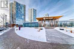 402, 519 Riverfront Avenue SE Calgary