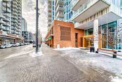 402, 519 Riverfront Avenue SE Calgary