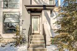 138 11 Avenue NE Calgary