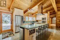 100 Saddle Road Bragg Creek