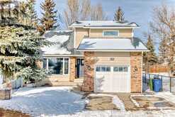 28 Hawkfield Place NW Calgary