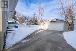 8 Oakvale Place SW Calgary