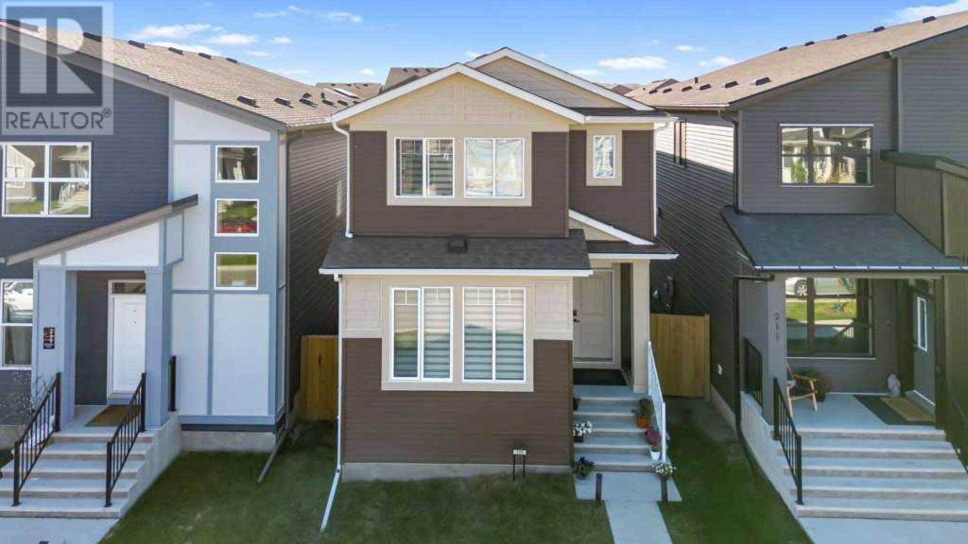 215 Belmont Boulevard SW Calgary