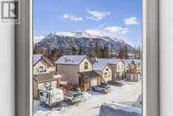 960 Wilson Way Canmore