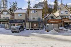 960 Wilson Way Canmore