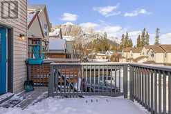 960 Wilson Way Canmore