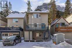 960 Wilson Way Canmore