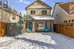 960 Wilson Way Canmore