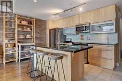 303, 215 13 Avenue SW Calgary