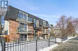 101, 2209 14 Street SW Calgary