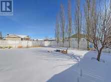 2202 28 Avenue Nanton