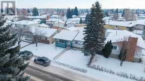 5519 4 Avenue NE Calgary