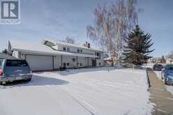 2705 22A Avenue Nanton