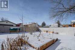 2705 22A Avenue Nanton