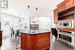 320 Everglade Circle SW Calgary