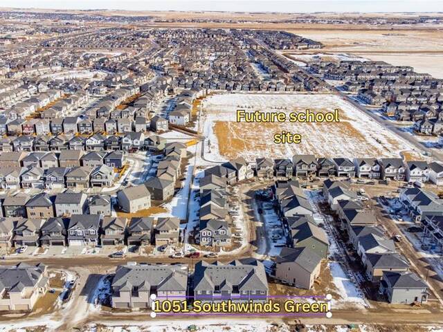 1051 SOUTHWINDS Green SW Airdrie