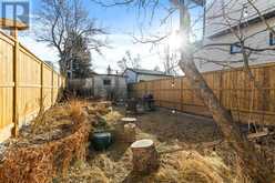 2311 6 Avenue NW Calgary