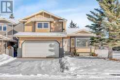 206 Woodbriar Circle SW Calgary