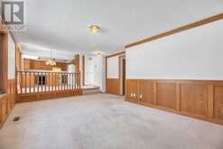 206 Woodbriar Circle SW Calgary