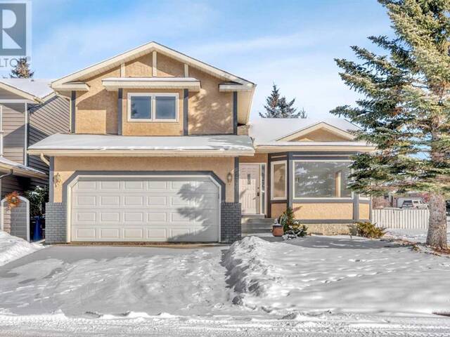 206 Woodbriar Circle SW Calgary