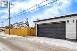 2006 44 Avenue SW Calgary