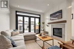 2006 44 Avenue SW Calgary