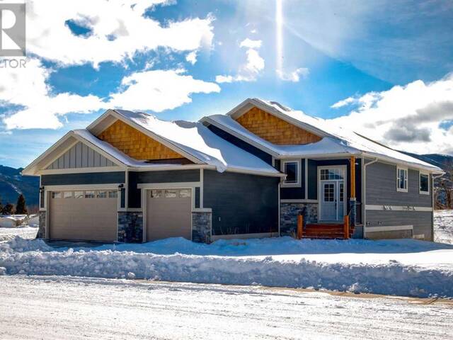 2933 214 Street Bellevue Alberta