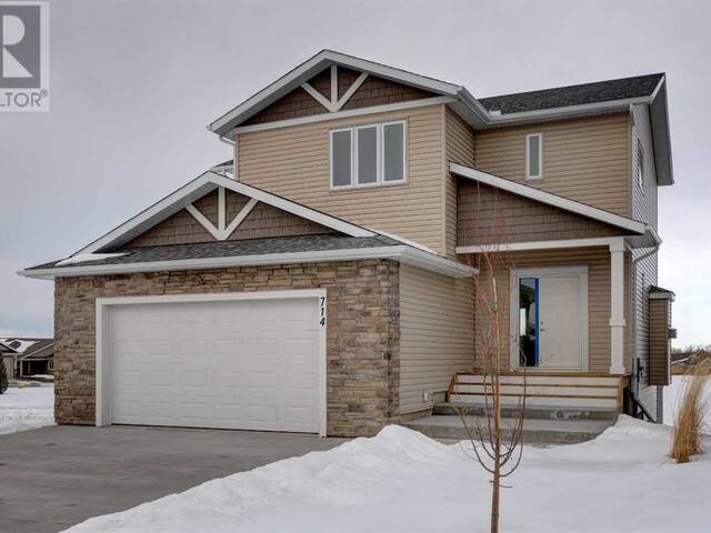 714 Fairways Drive Vulcan Alberta