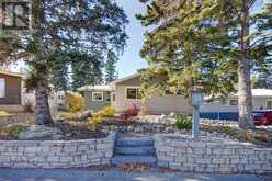 27 Sinclair Crescent SW Calgary