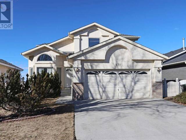 171 Edgebrook Circle NW Calgary Alberta