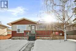 8719 36 Avenue NW Calgary