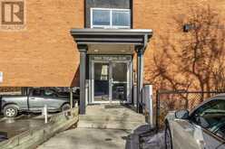 204, 104 24 Avenue SW Calgary