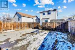 210 Saratoga Close NE Calgary