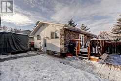 608 Albert Street SE Airdrie