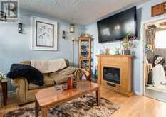 1043 16 Street NE Calgary